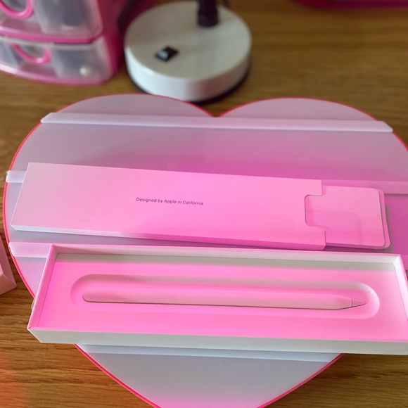 2nd Gen Apple Pencil - Picture 2 of 2